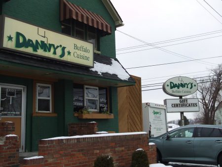 Chicken Wing Review/QB Comparison: Danny’s South In Orchard Park
