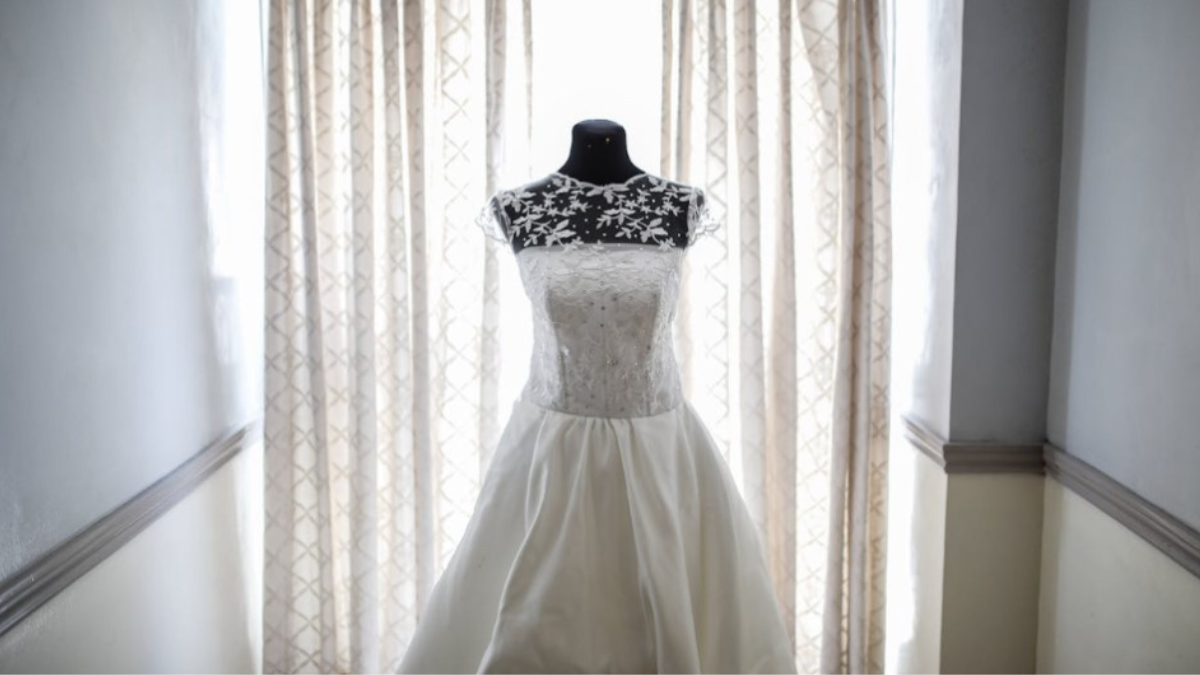 Weddings & Your Dress 