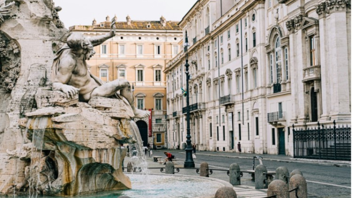 Piazza Navona and Park Güell
