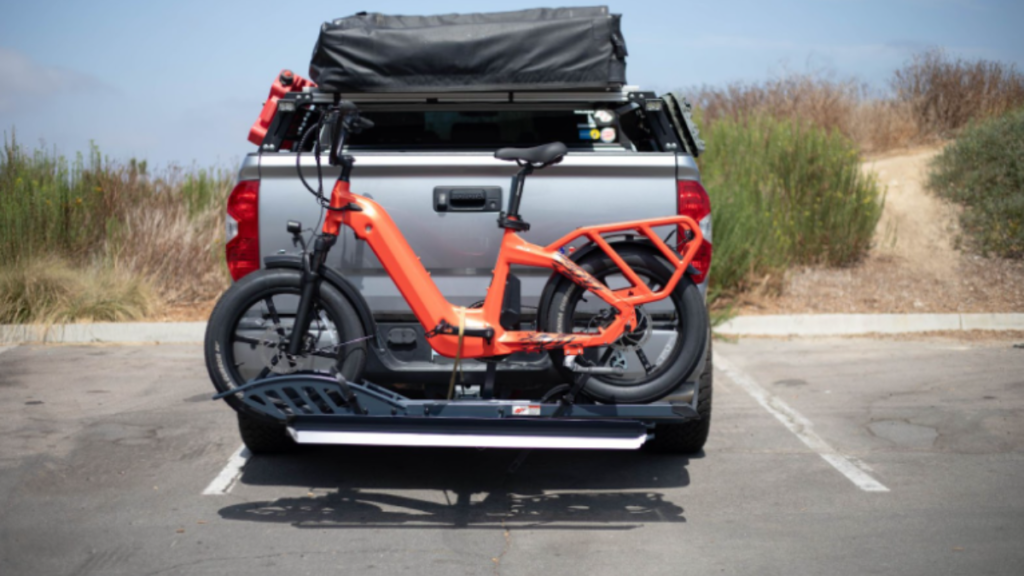 A Smarter Way to Transport Your Bikes: CRAVOT Hitch Bike Rack