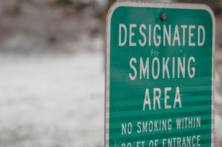 Best Practices for Setting Up a Safe and Comfortable Workplace Smoking Area