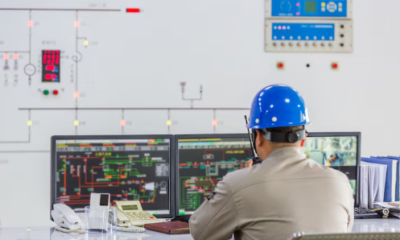 2 pole circuit breakers from Essential Electric
