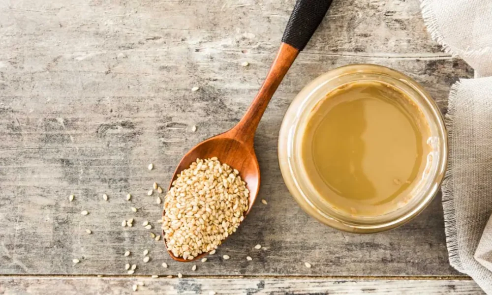 Tahini: A Complete Guide to Its Benefits, Uses, Nutrition, and Culinary Appeal